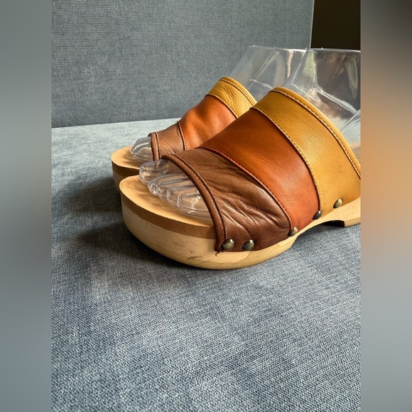 Earth Pine Tiga Platform Slip On Sandal Women’s SZ 6M Bat Brown Leather Neutral - Picture 6 of 13